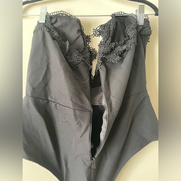 NWT Nichole Lynel The Label Bodysuit In Black - Picture 8 of 12